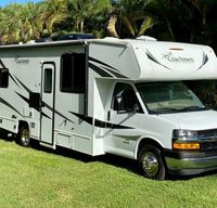 Bella! The 2020 Coachmen Freelander