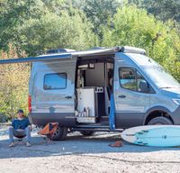 🚍 2021 Winnebago 4x4 Revel - Sleeps 4️