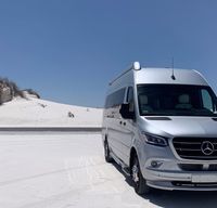 Air Maine Vän:: Airstream Interstate