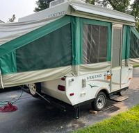 I’m not small, I’m fun size ! 2007 Viking 1906 pop up camper