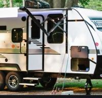 Spotless Winnebago Micro Minnie with Bunks!