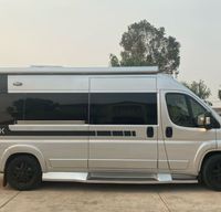 2020 Fleetwood IROK FSL w/solar lithium battery + FREE Unlimited WiFi Inter
