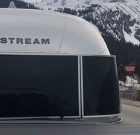 2021 Airstream Classic 33 Queen
