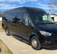 2022 Ultimate Coach Sprinter