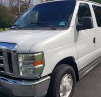 15-Passenger Van - Ford E350 XLT Super Duty