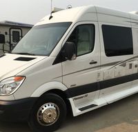 Mercedes Plateau Campervan