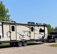 2021 Flagstaff Super lite; free propane; very accommodating; pets welcome.