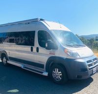 2017 Pleasure Way Lexor w solar + lithium battery