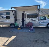 2016 Coachmen Leprechaun 32BH RV