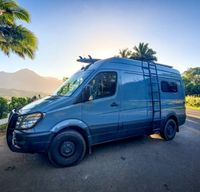 "Big Blue" - Custom VINTAGE Mercedes Campervan!