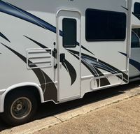 2020 Thor Chateau motor coach
