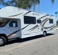 2019 Class C Perfect RV to Start Your Next Adventure!