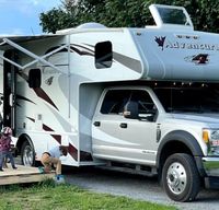 That Parkdale RV - 2017 Fraserway Adventurer 4 Quad