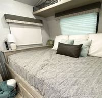 20BHS Lightweight Travel Trailer w/Unlimited Miles 2022 Flagstaff E-Pro