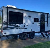 2021 Forest River Cherokee Grey Wolf Black Label
