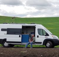 Luxury Adventure | Pet Friendly | Queen Bed Fits 6'2" | Heated | Shower