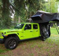 2021 Jeep Gladiator Rubicon w/ Rooftop Tent