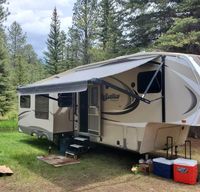 GrandDesign Reflection- Very Clean Unit! Sleeps 4-5, Rear Living Space