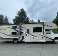 2018 Thor Four Winds w/ Bunkbeds