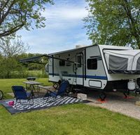 Easy to tow fun with our 2019 Jayco Jay Feather X23B