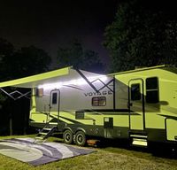 2021 Winnebago Voyage