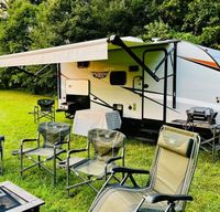 “Happy Campers” 2022 Wildwood FSX Platinum / Brand New / Modern Design