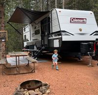 2022 Coleman Lantern 295QB