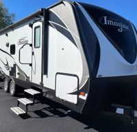 The Couples Retreat, 2018 Imagine 2500RL, Pet Friendly