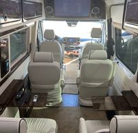 Presidential Luxury 10 Person Sprinter-Limo