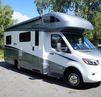 "CHUCK" 2021 Winnebago View