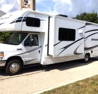 ¨Sunny¨ 2019, Sunseeker, 32 Ft , Sleeps up to 10, Min Rental Nights, 7