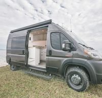 ✪ Adventure Van. Ready to go! AC. Pet Friendly.