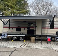 2019 Travel Trailer - *sleeps 9*