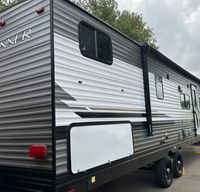 2022 Heartland TRAIL RUNNER-Deliver to RV campgrounds and create memories