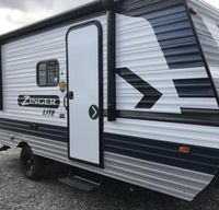 2021 Crossroads RV Zinger Lite