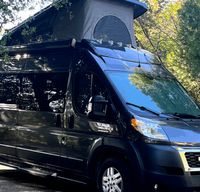 Vacation In Luxury -2021 Thor Sequence 20A. 2~Beds. Sleeps 4
