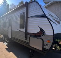 2018 StarCraft Autumn Ridge + Premium Camping Gear