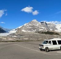 Ford 1990 Conversion Van w/ Satellite Internet, Solar Generator & Park Pass
