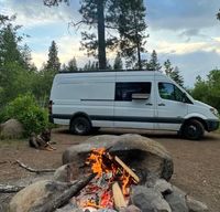 THE WINDED SPRINTER - Highway Cruiser, Dog Friendly, Solar Power