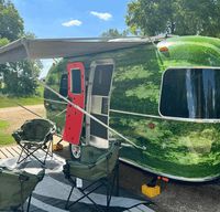 Watermelon 20FB Bambi Airstream