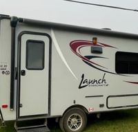 2016 Starcraft Launch 16RB - Hybrid Trailer