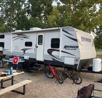 2013 Avenger 28BHS
