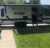 2022 Crossroads RV Zinger Lite