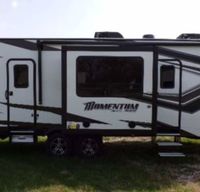 2022 Grand Design Momentum 29 G class brand new