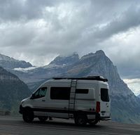 Storyteller Overland Class B - Get in the Woods