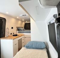 Grand Wheel Suite #004