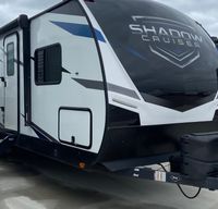 Special! $99 a night! Beach Ready! 2022 Shadow Cruiser 259BHS