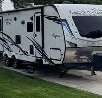 2022 Coachmen freedom express 287bhds