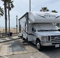 Dog Friendly Family Owned Drivable Class C RV