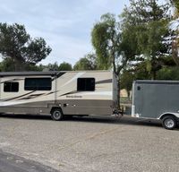 “Best Price Around” 2018 Winnebago Minnie Winnie 32ft w/slideout